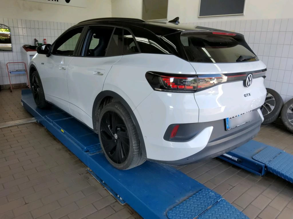 Volkswagen-ID.4-image-1