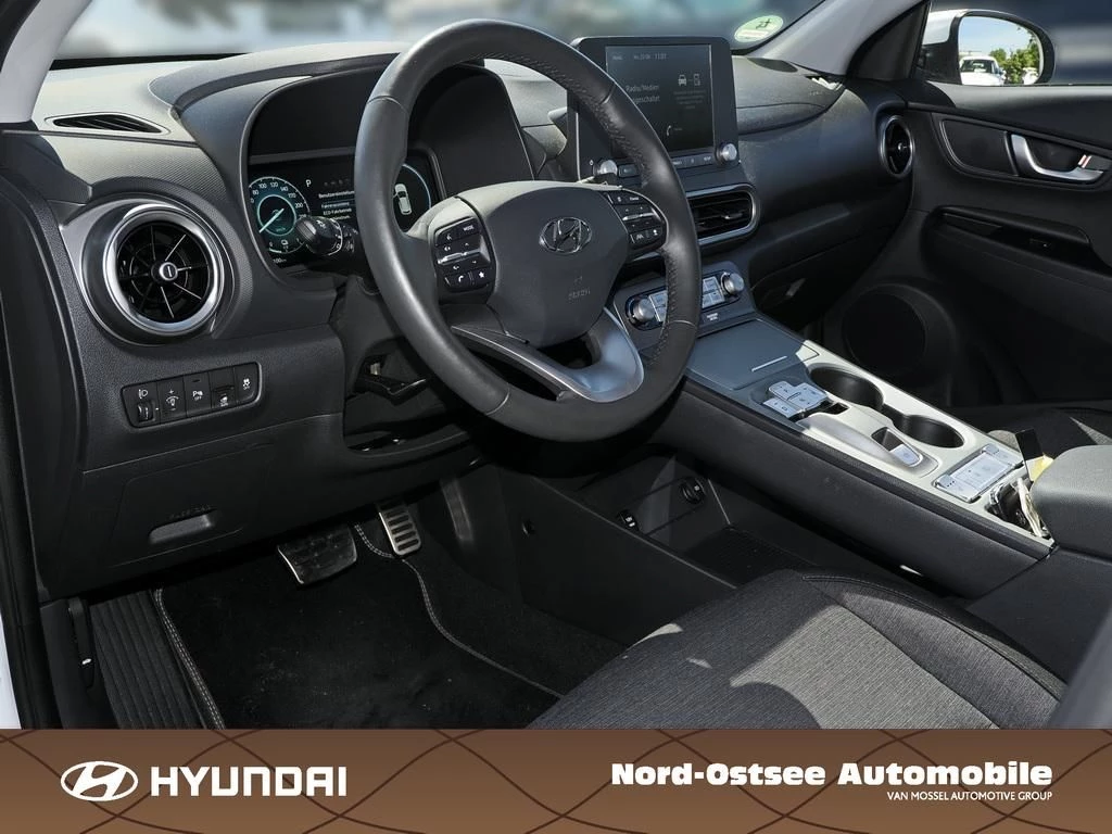 Hyundai Kona SELECT ELEKTRO 2WD SHZ LHZ KAMERA PDC KLIMA