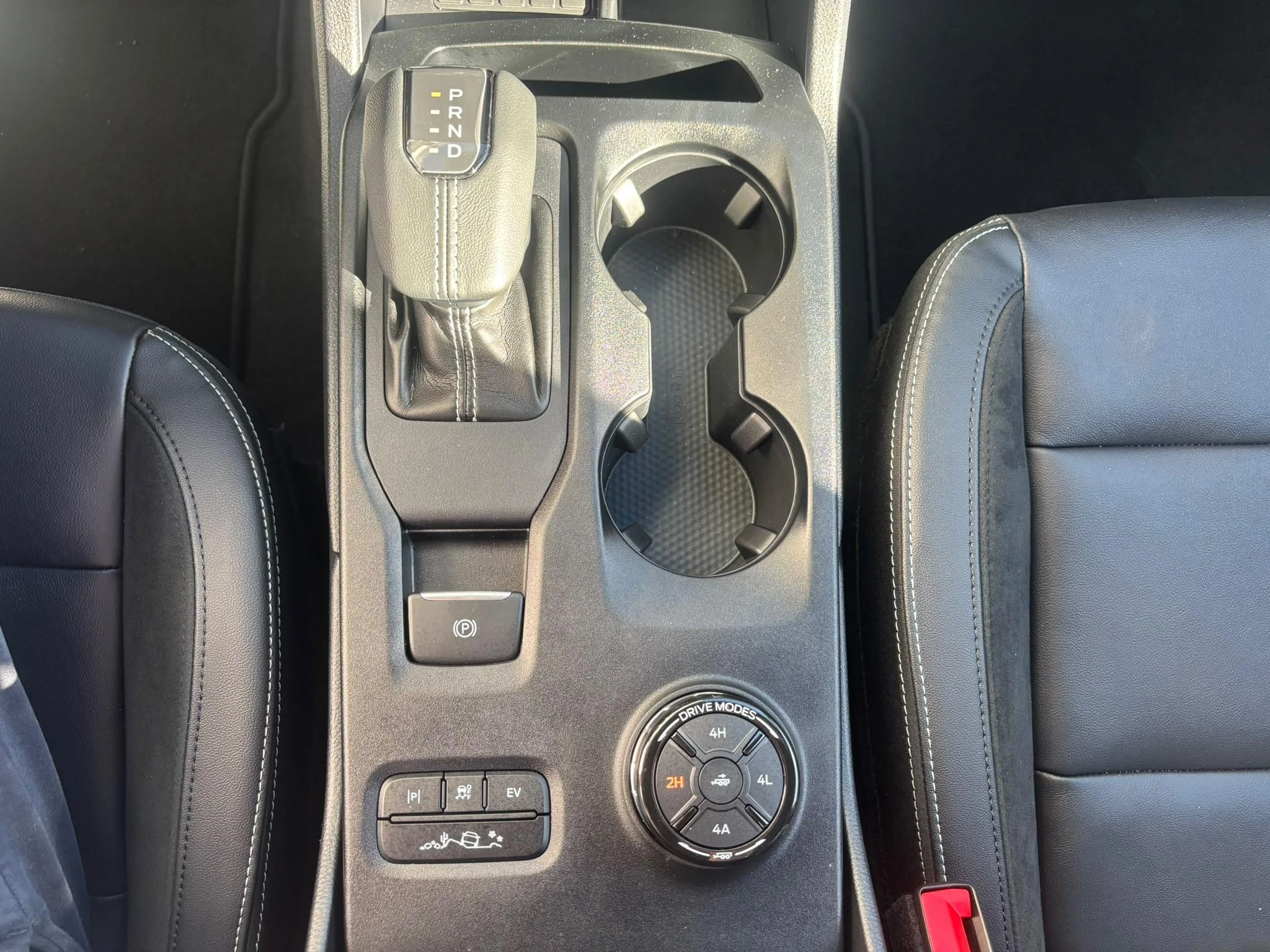 Ford-Ranger-image-17