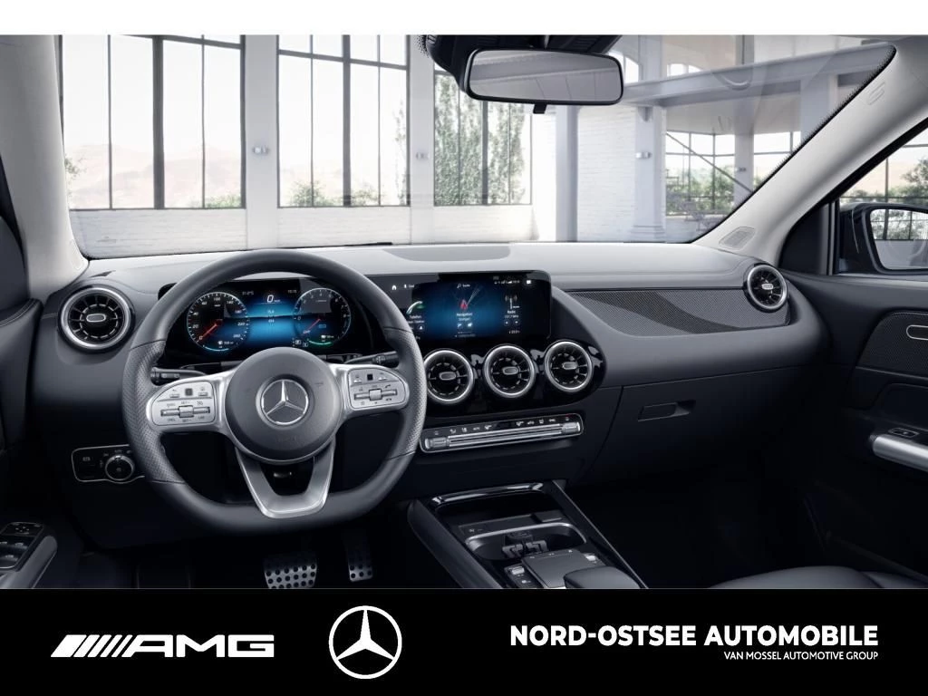 Mercedes-Benz GLA 250 e AMG SHZ MBUX TEMPOMAT AMG Line