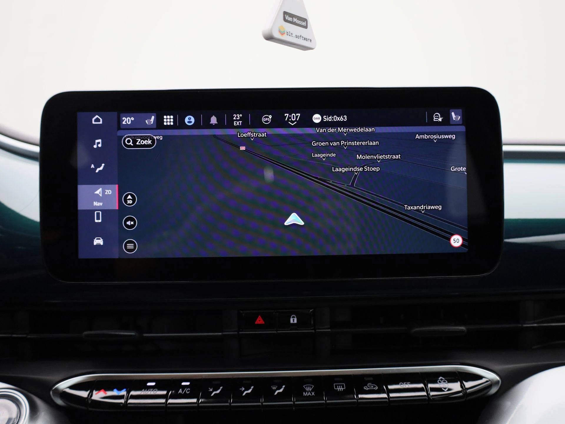 Fiat-500e-image-14