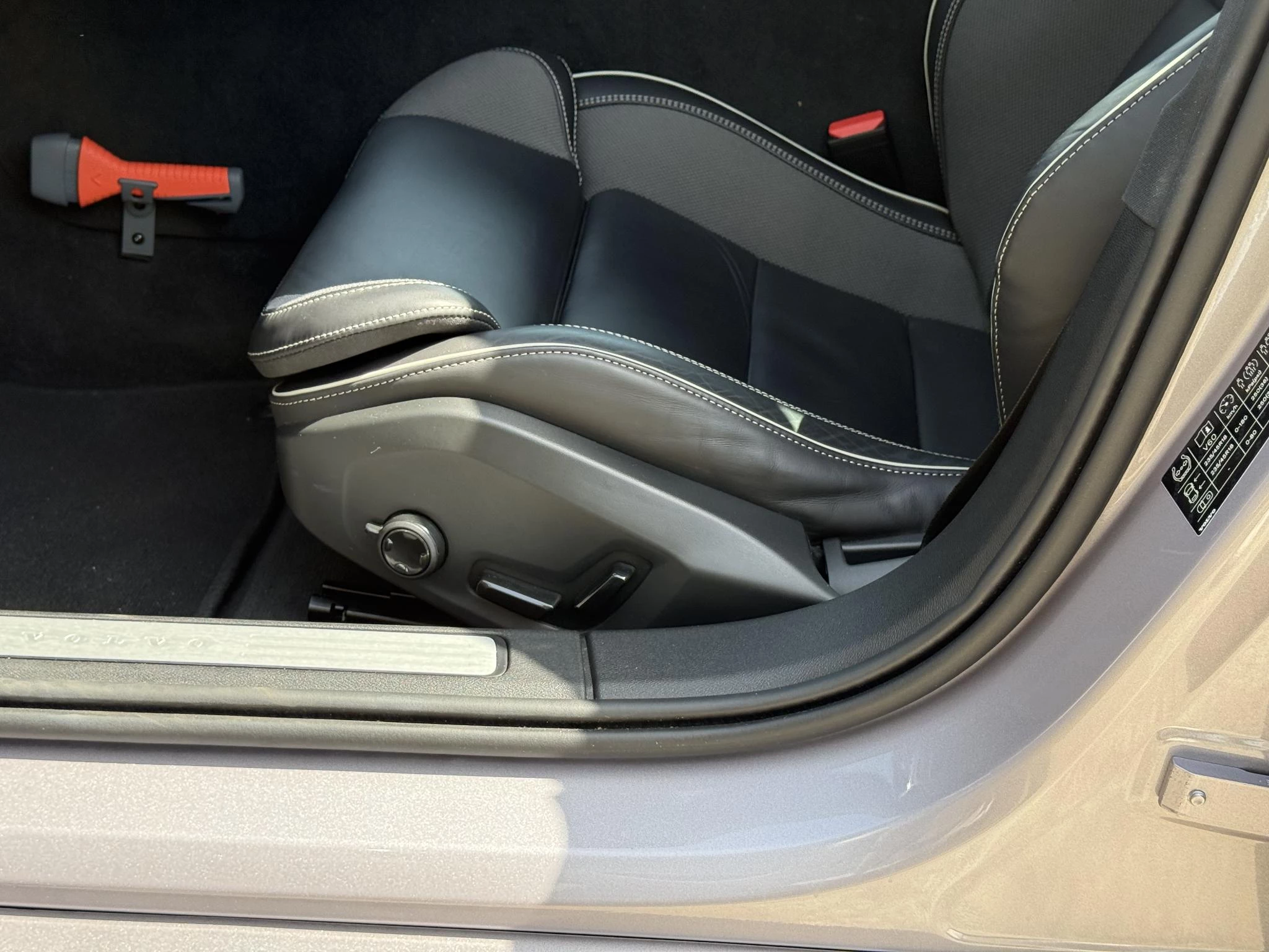 Volvo-V60-image-24