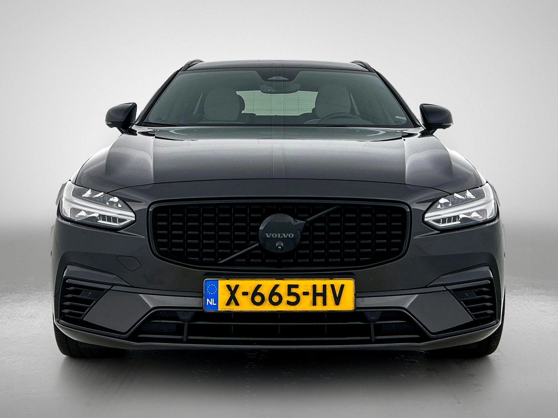 Volvo-V90-image-4