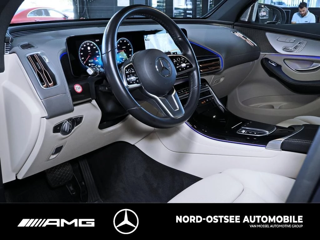 Mercedes-Benz EQC 400 4M+ ACC AHK AUT Akustikglas HUD Kam. LEDN293 EQC 400 4M+ ACC AHK AUT Akustikglas HUD Kam. LED