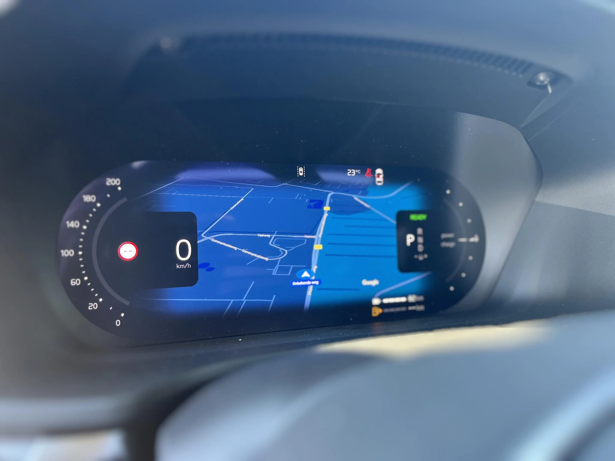 Volvo V60 T6 Plug-in hybrid AWD Ultra Dark