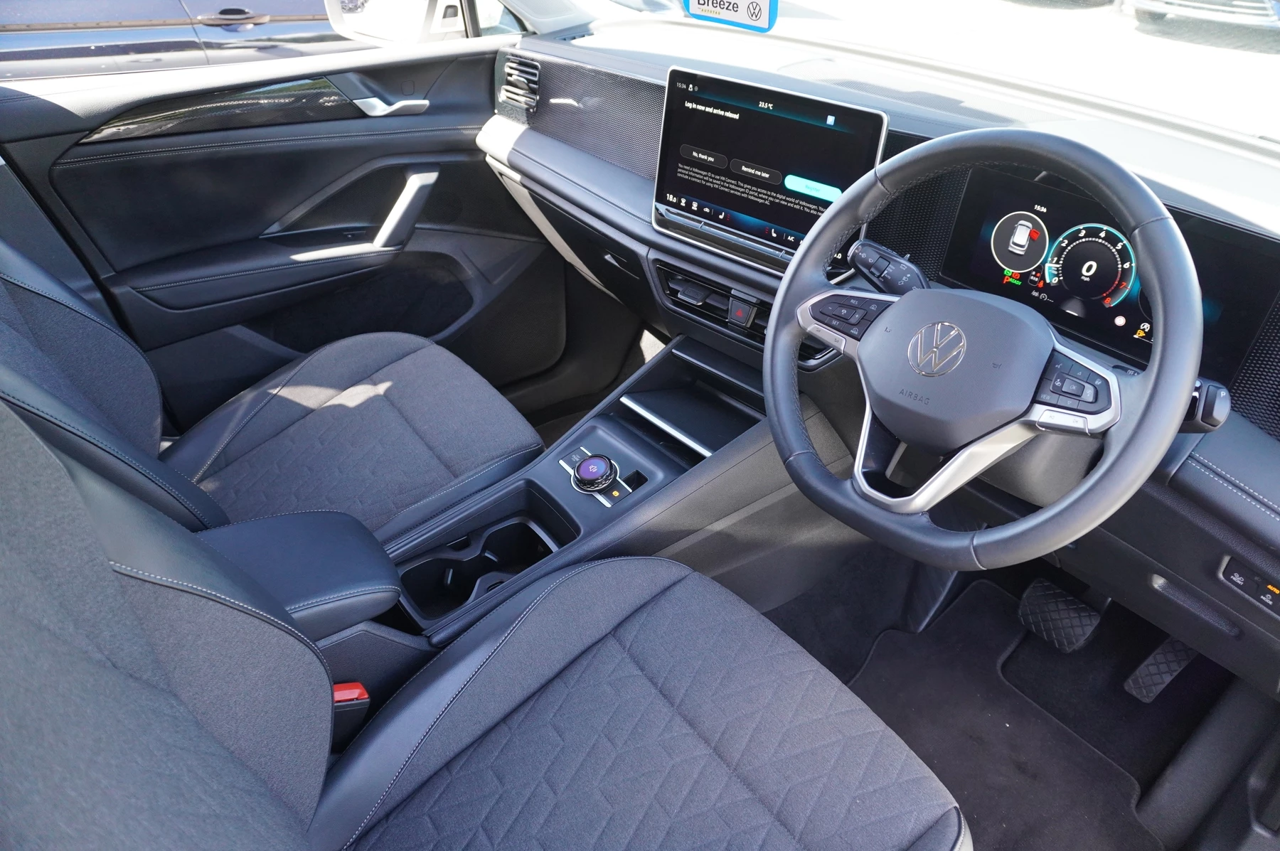Volkswagen-Tiguan-image-5
