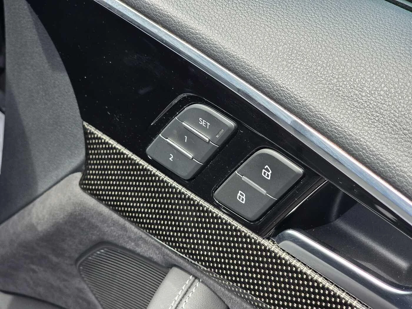 Audi-S4-image-39