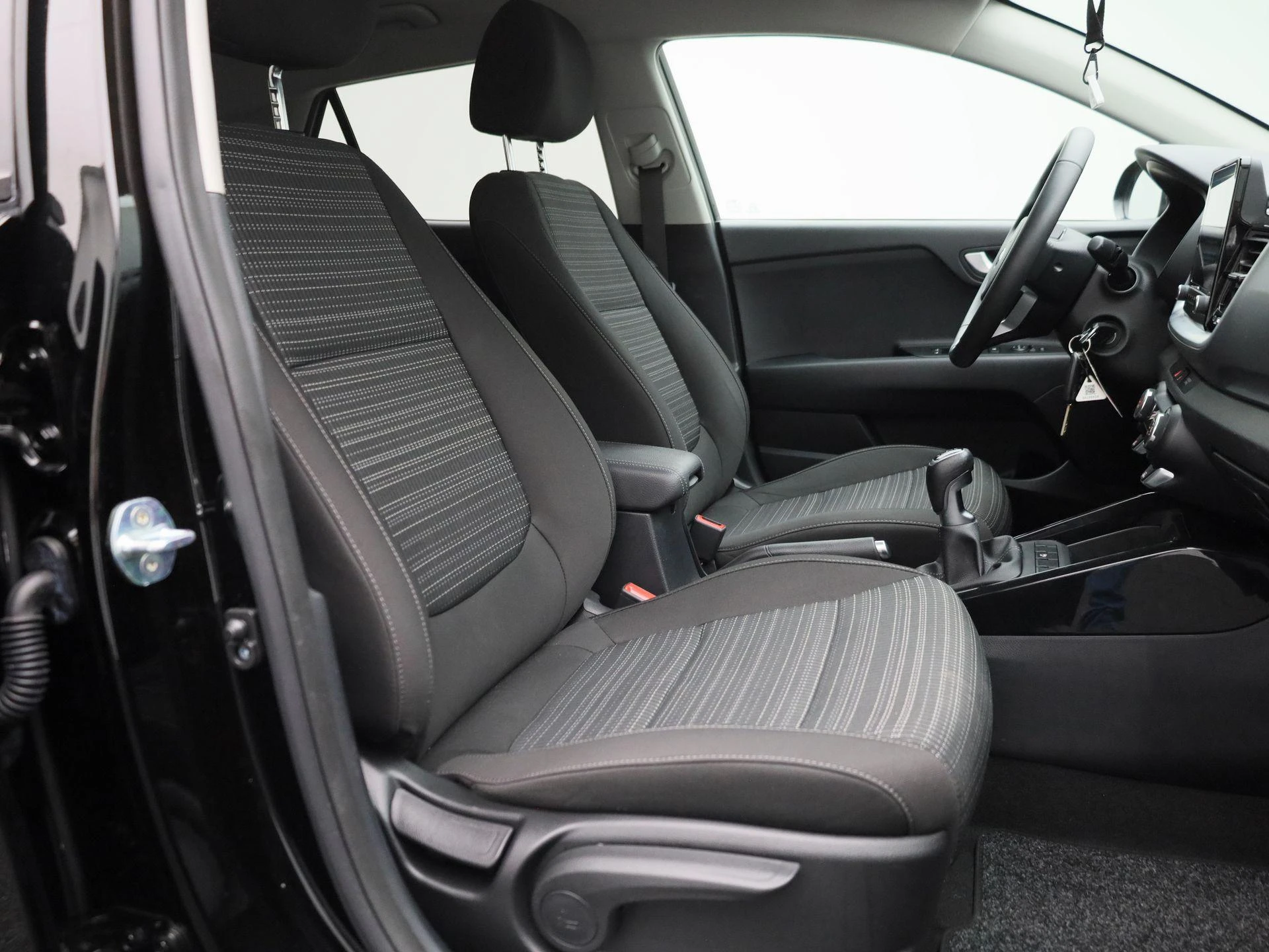 Kia-Stonic-image-33