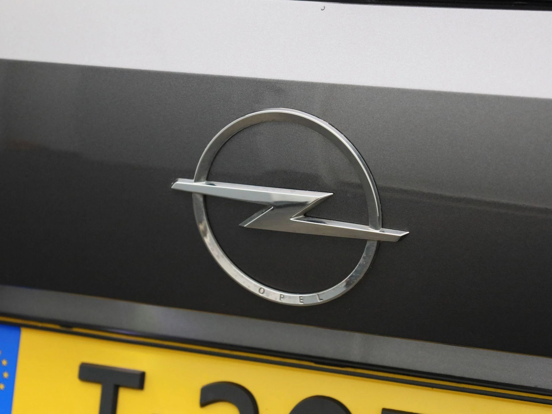 Opel-Astra-image-32