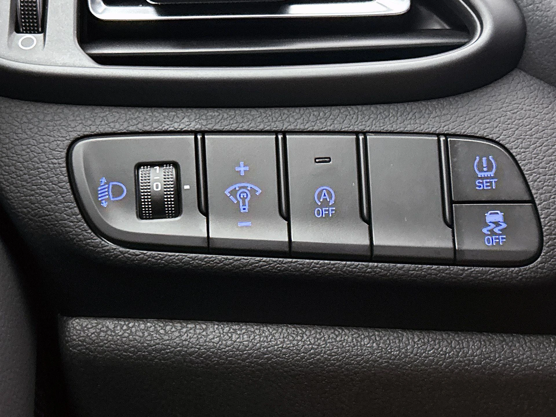 Hyundai-i30-image-23
