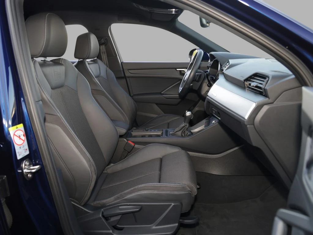 Audi-Q3-image-8