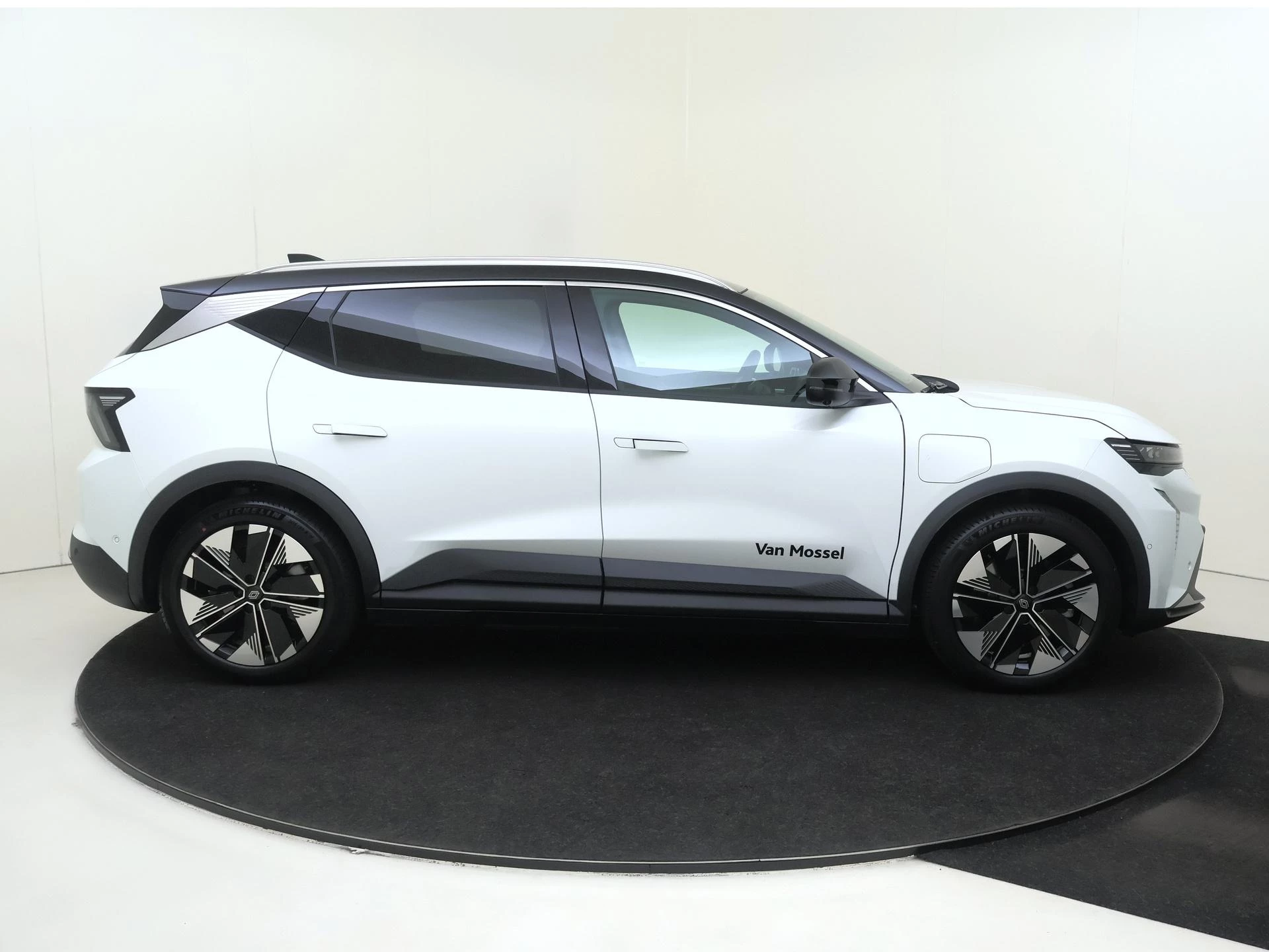 Renault-Scénic-image-5
