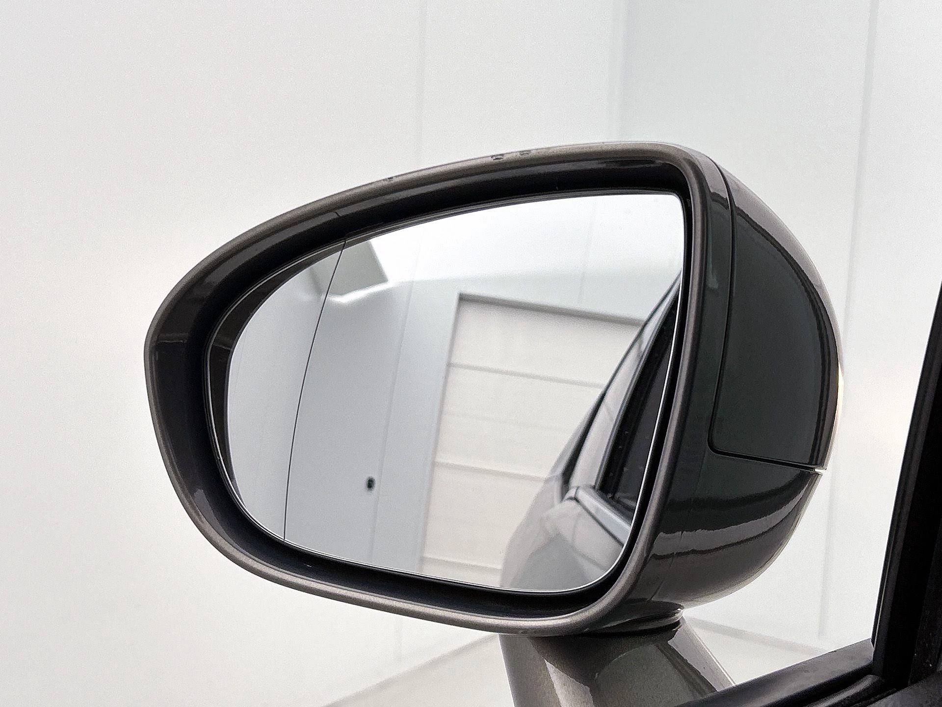 Opel-Meriva-image-17