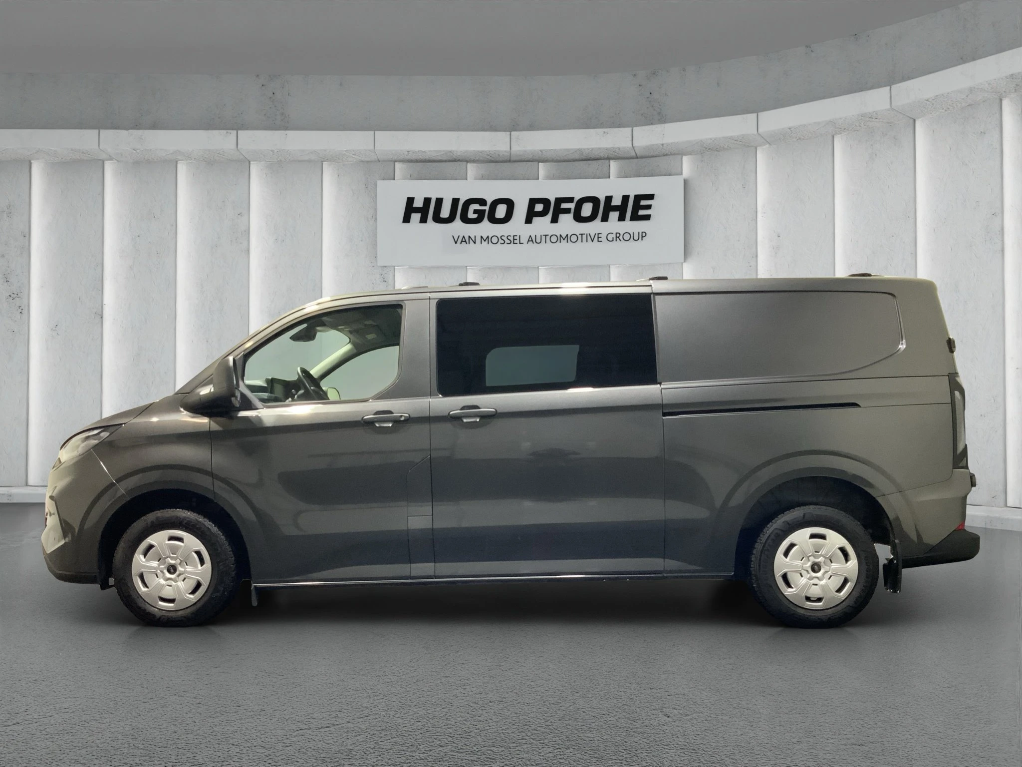 Ford-Transit Custom-image-1