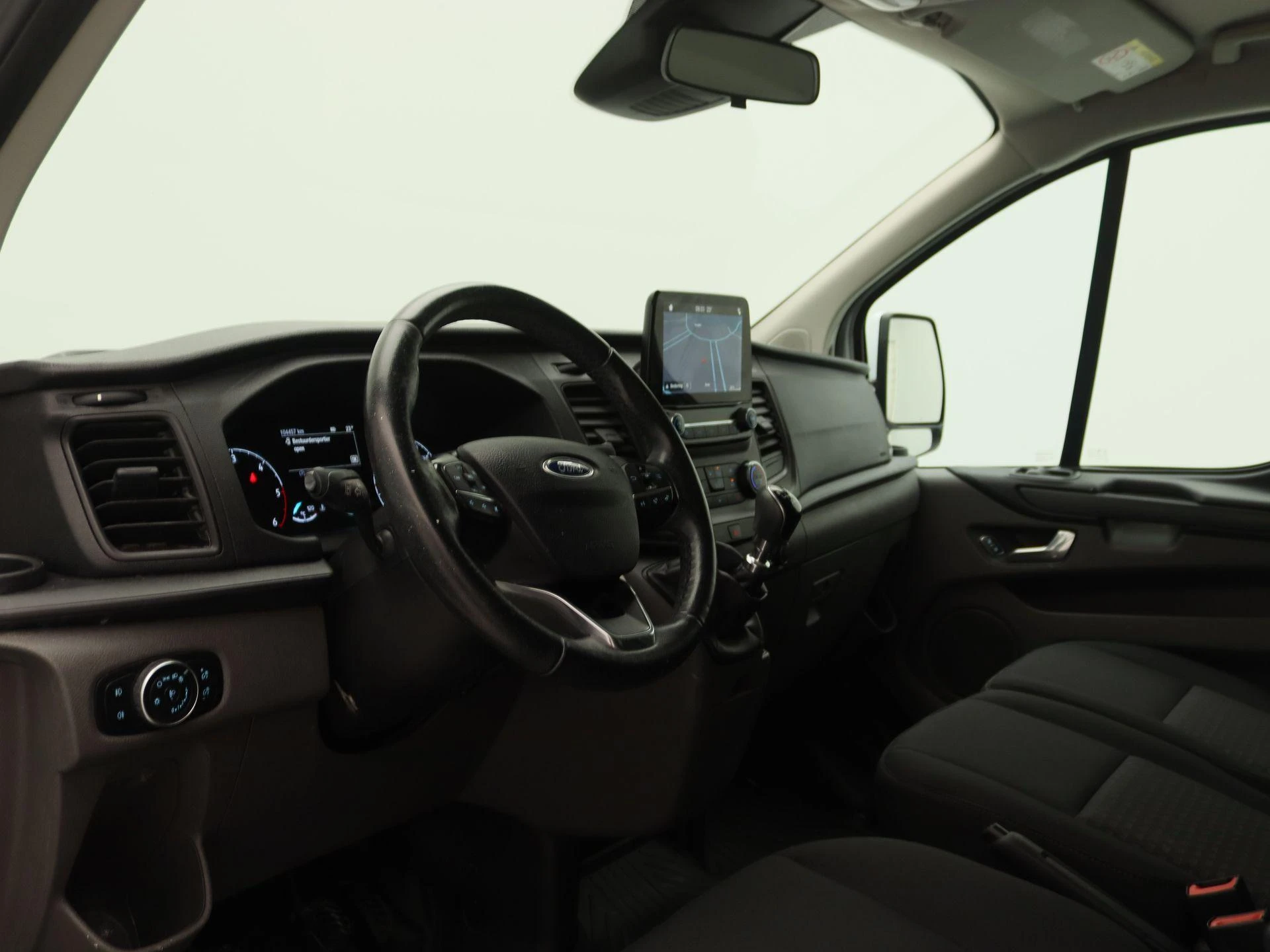 Ford-Transit Custom-image-20