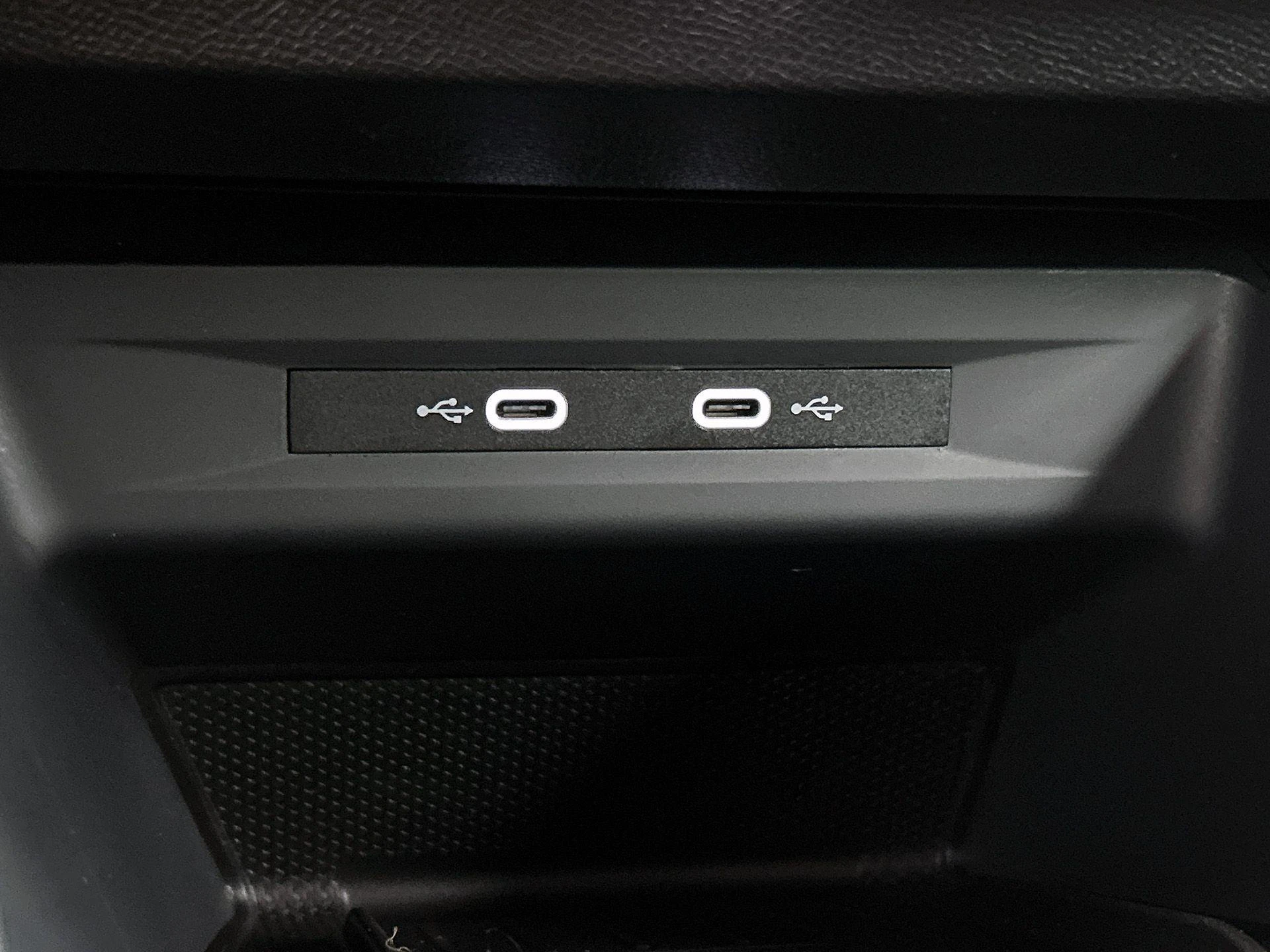 CUPRA Formentor 1.4 e-Hybrid VZ Copper Edition