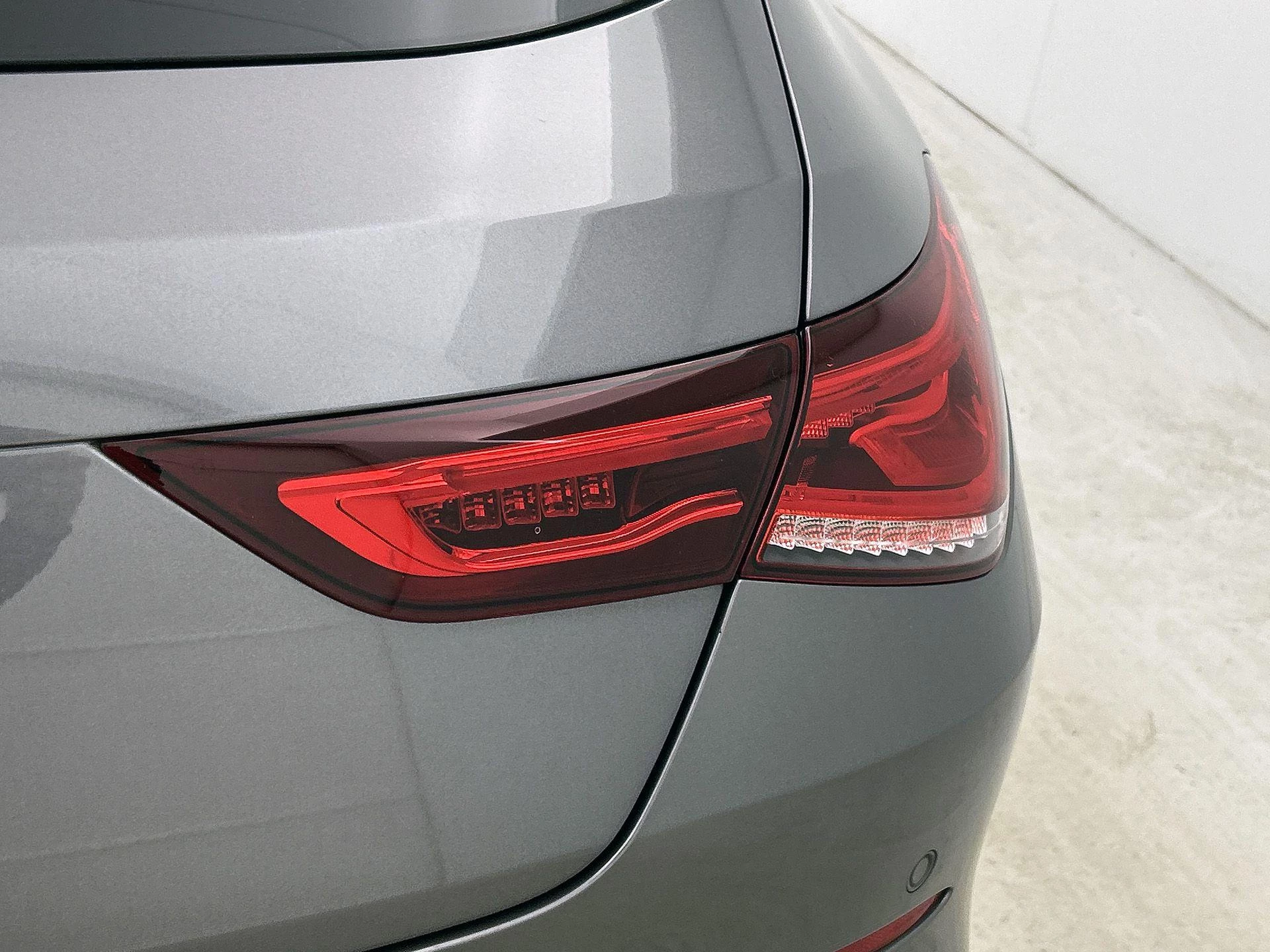 Mercedes-Benz-CLA-image-15