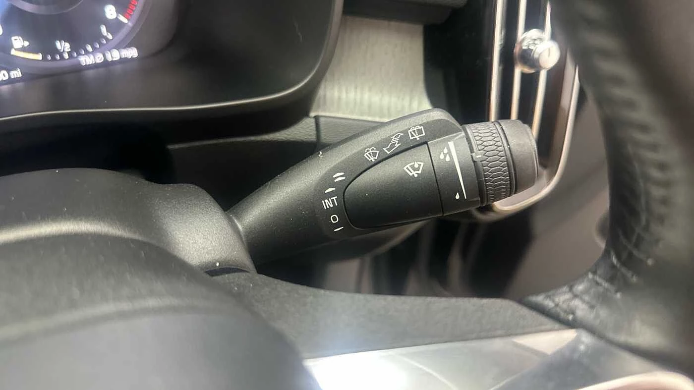 Volvo-XC40-image-25