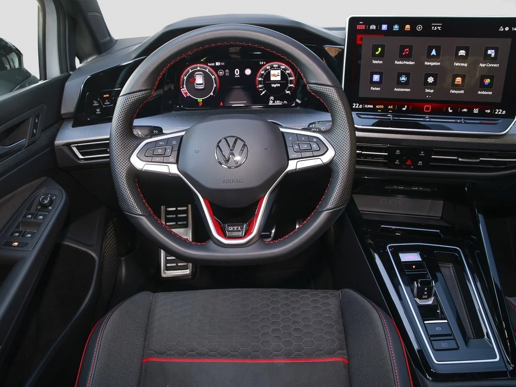 Volkswagen Golf GTI Clubsport 2.0 TSI DSG Akrapovic, 270km/h, IQ.Light, Pano., 360°Kam., ACC, 19"Alu.,