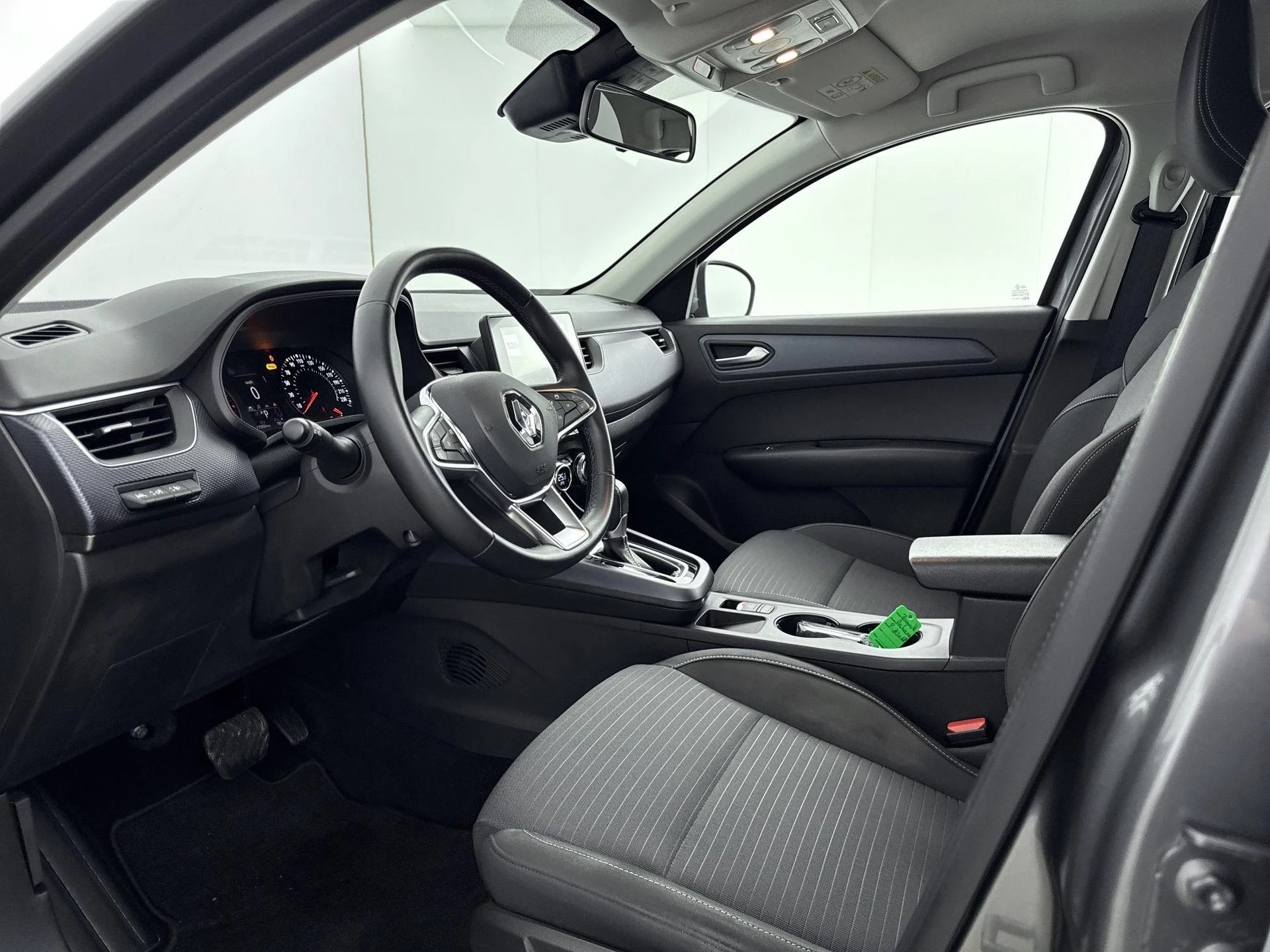 Renault-Arkana-image-7