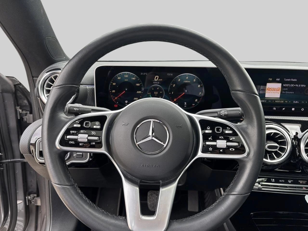 Mercedes-Benz CLA 200 Advantage