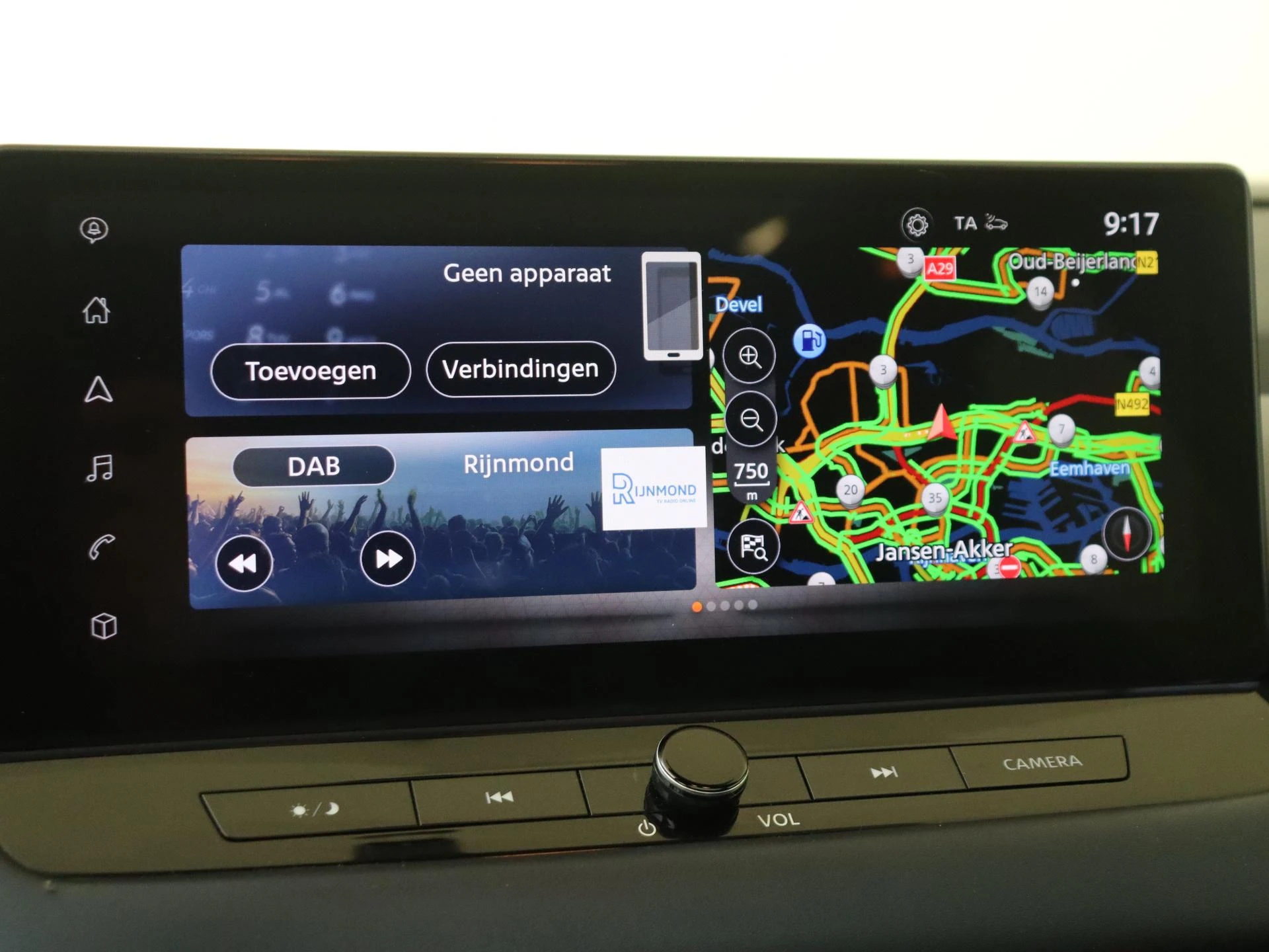 Nissan-QASHQAI-image-15