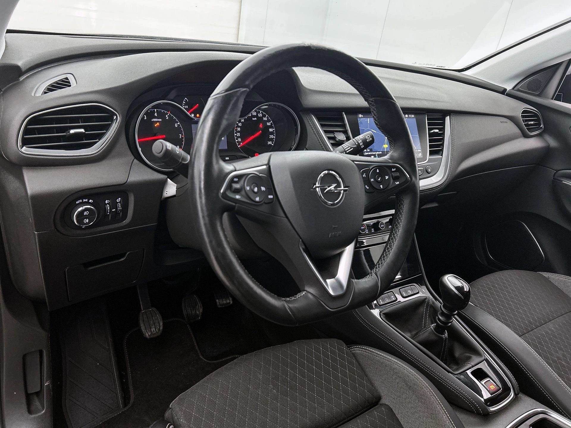 Opel-Grandland X-image-20