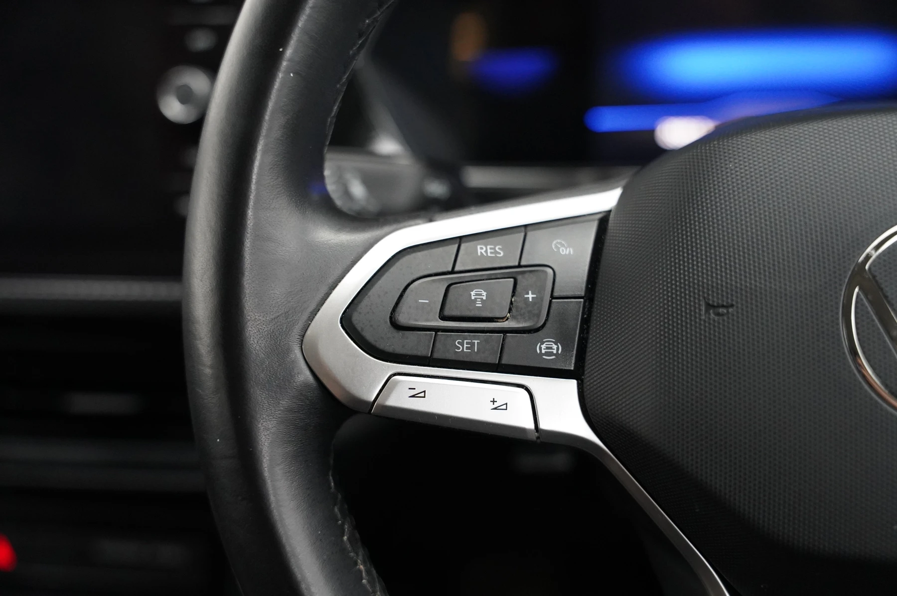 Volkswagen-T-Cross-image-16