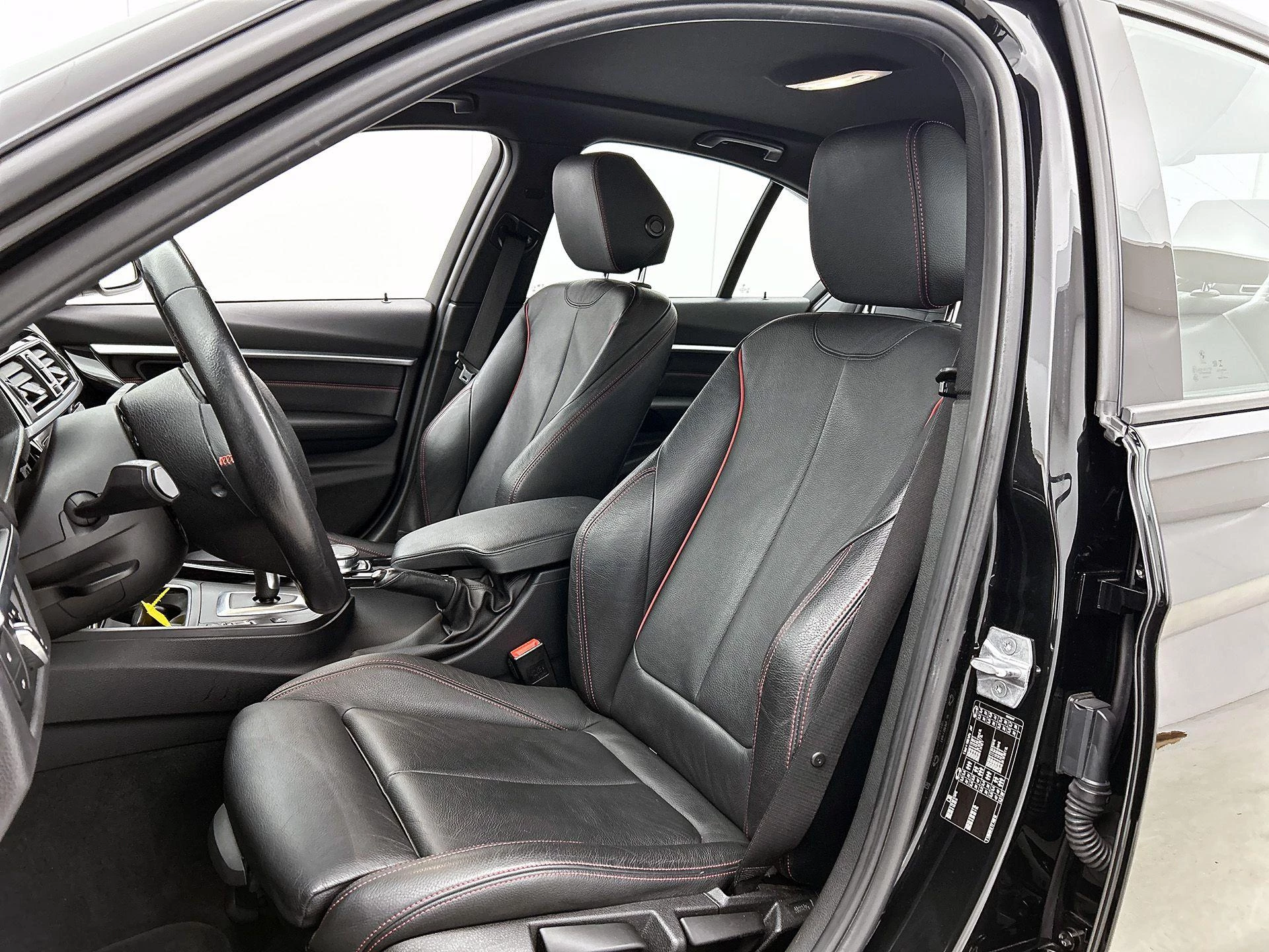 BMW 3 Serie 318i Corporate Lease High Executive