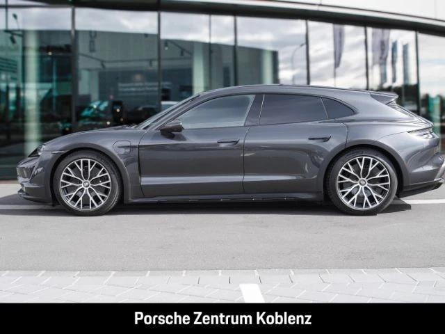 Porsche Taycan 4 Cross Turismo s