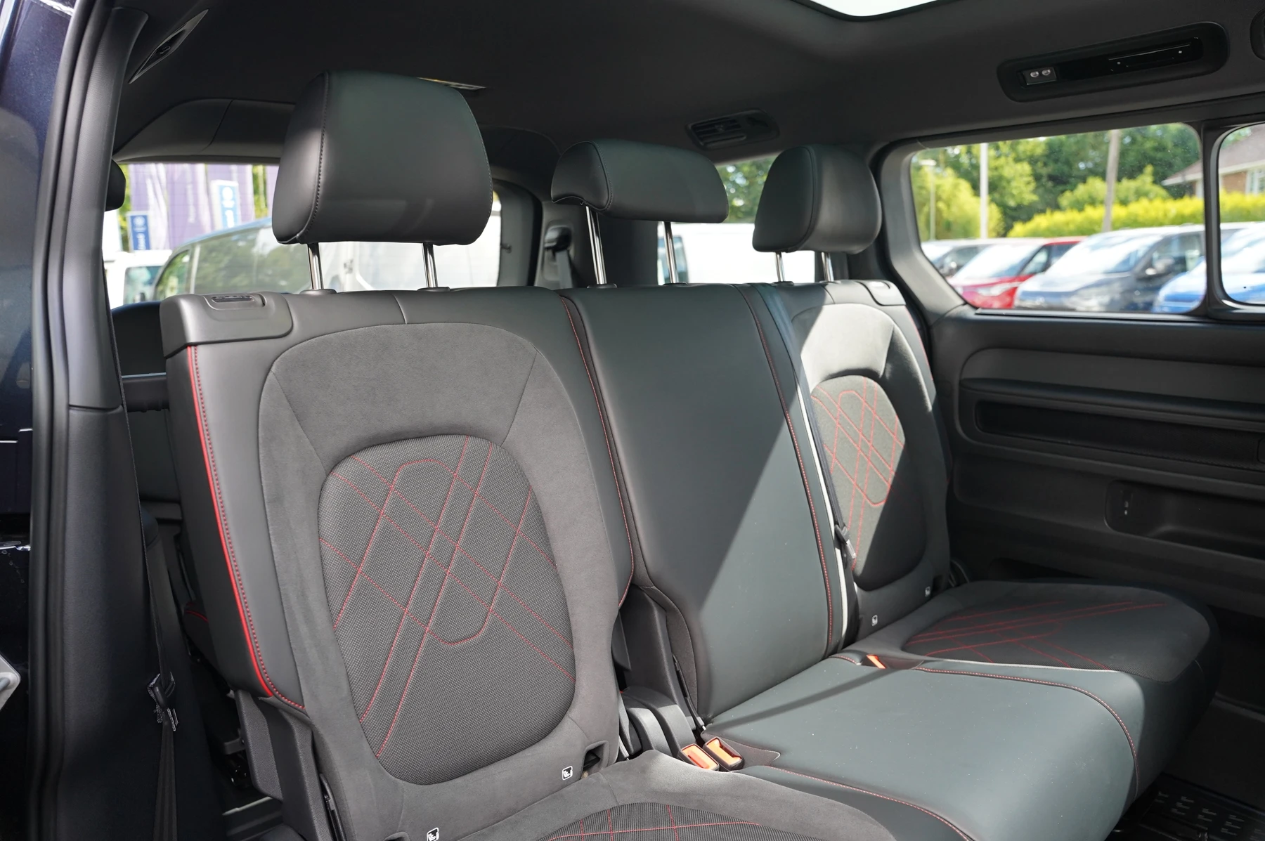 Volkswagen-ID. Buzz-image-9