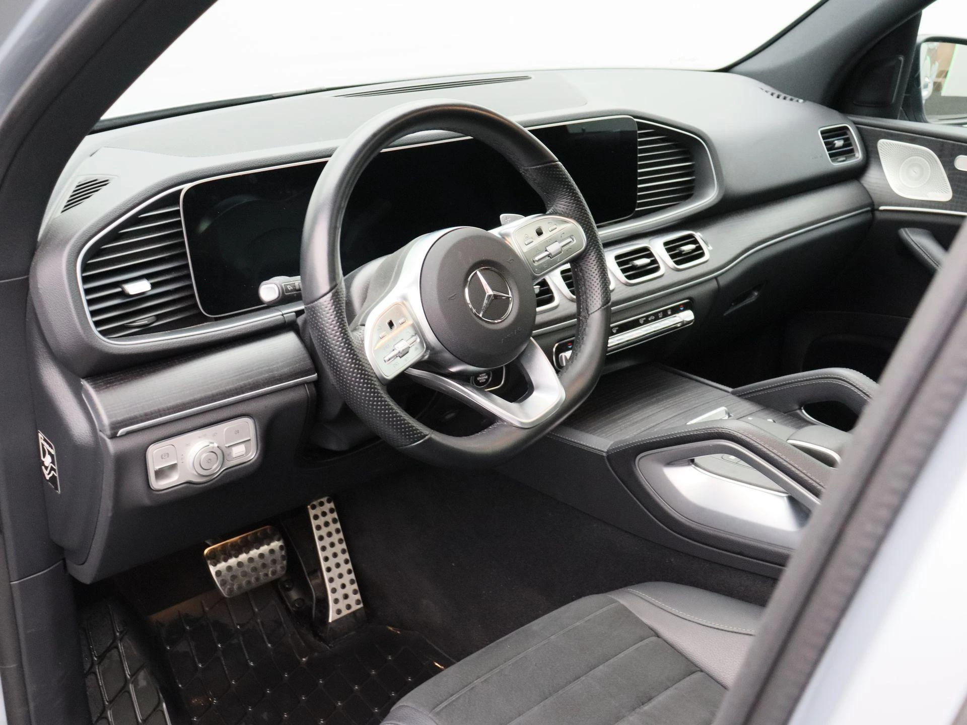 Mercedes-Benz GLE 350 de AMG Line + PANO DAK + TREKHAAK 3.5T + AIRMATIC + 360 CAMERA