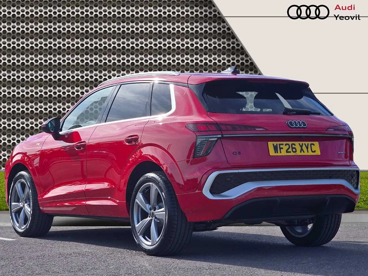 Audi-Q3-image-2