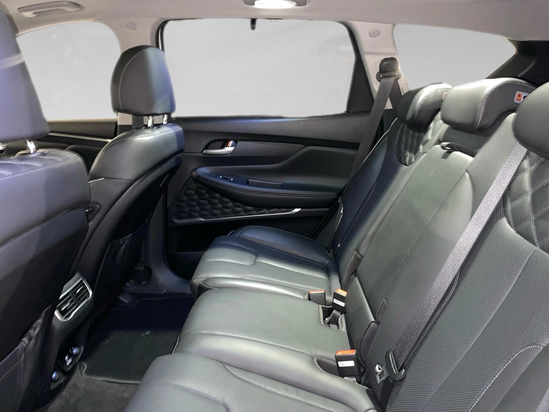 Hyundai Santa Fe 1.6 T-GDi Plug-in Hybrid 4x4 Shine Aut.