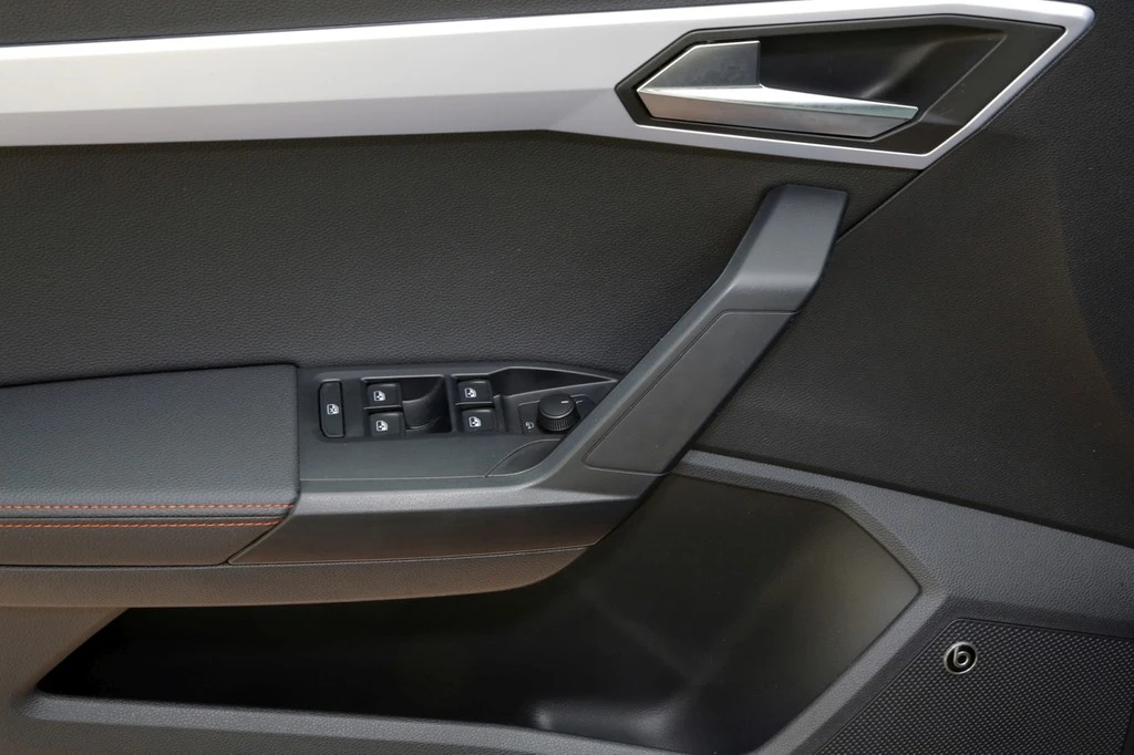 SEAT-Ibiza-image-15