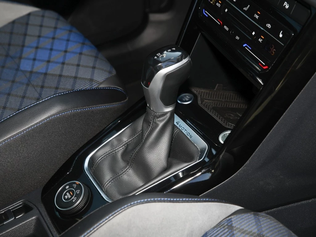 Volkswagen T-Roc R 2.0 TSI DSG 4Motion Pano, AHK, Navi