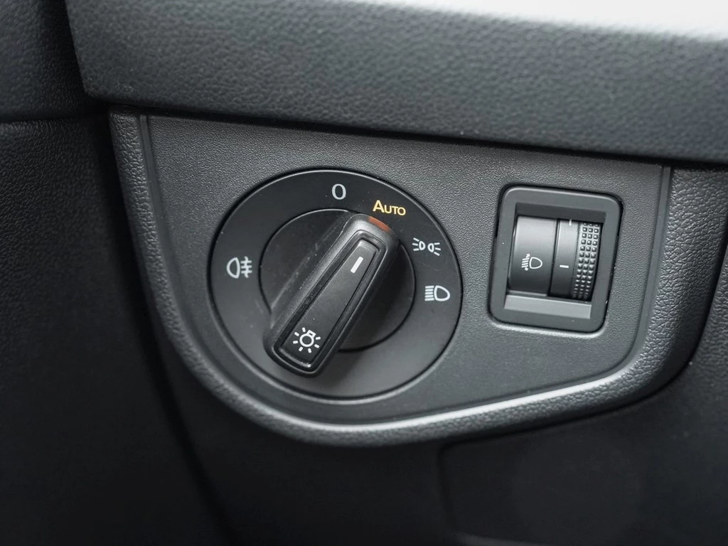 Volkswagen Polo 1.0 TSI DSG Life *LED*App-Connect*DAB+*Lane-Assist*Tempomat*Kamera*PDC*Klima