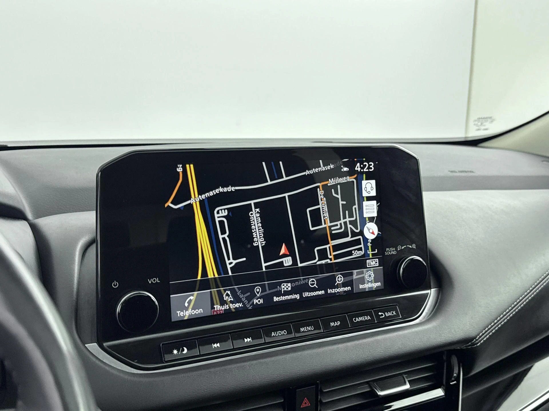 Nissan-QASHQAI-image-12