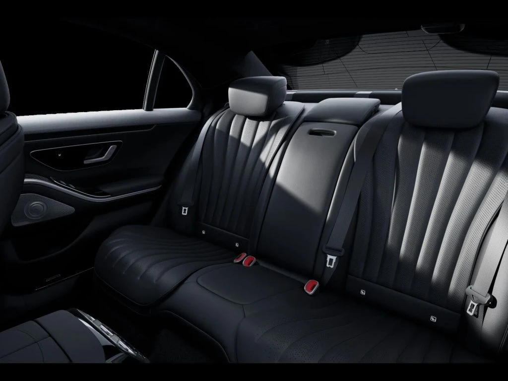 Mercedes-Benz-S-Klasse 500-image-11