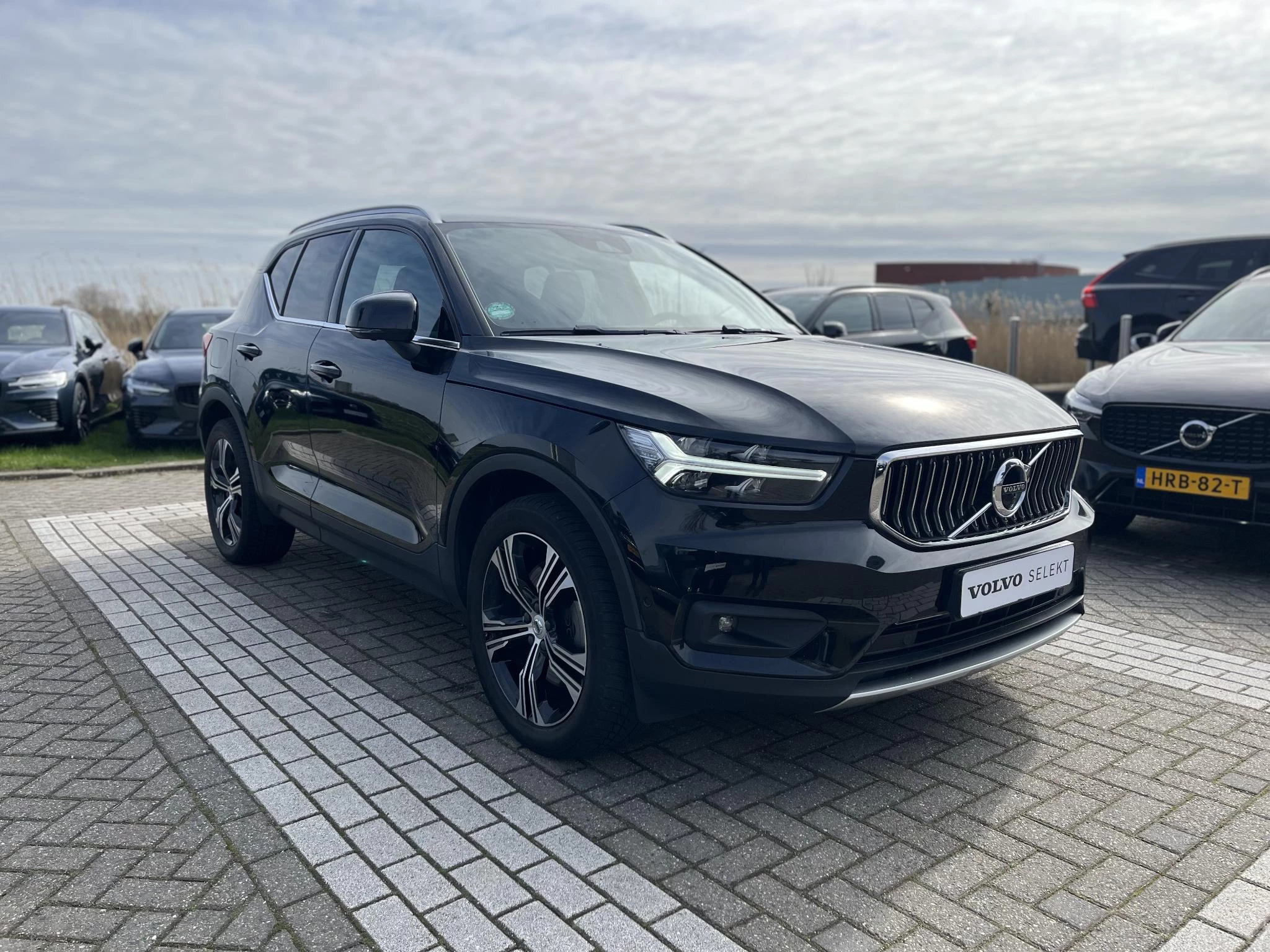 Volvo XC40 T4 Recharge Inscription Expression