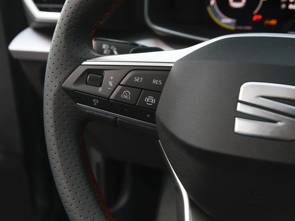 SEAT Leon 2.0 TDI DSG FR Navi/RFK/Kessy