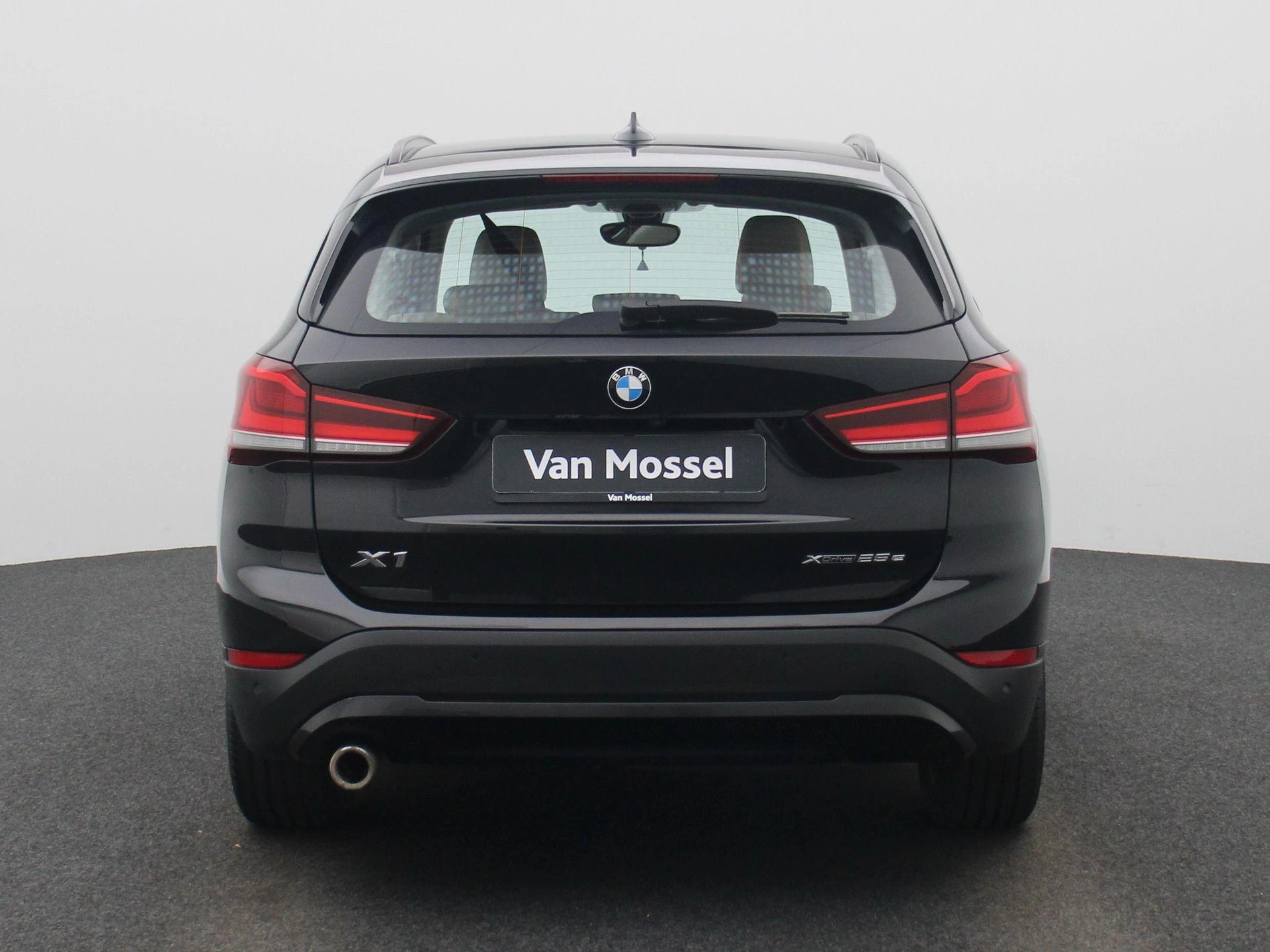 BMW X1 xDrive25e (162 kW)