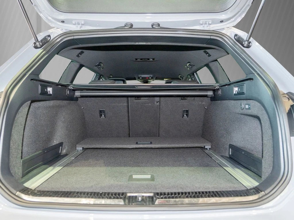 Volkswagen Passat Variant 2.0 TDI DSG Business *AHK*LED*Navi*App-Connect*ACC*PDC*Kamera*Sitzhzg.*Climatronic