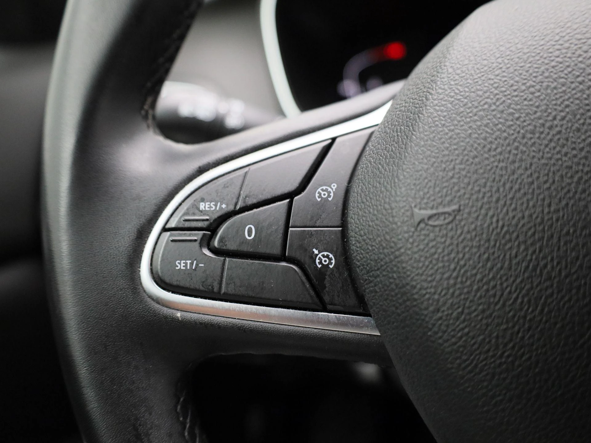 Renault-Mégane Grand Tour-image-18