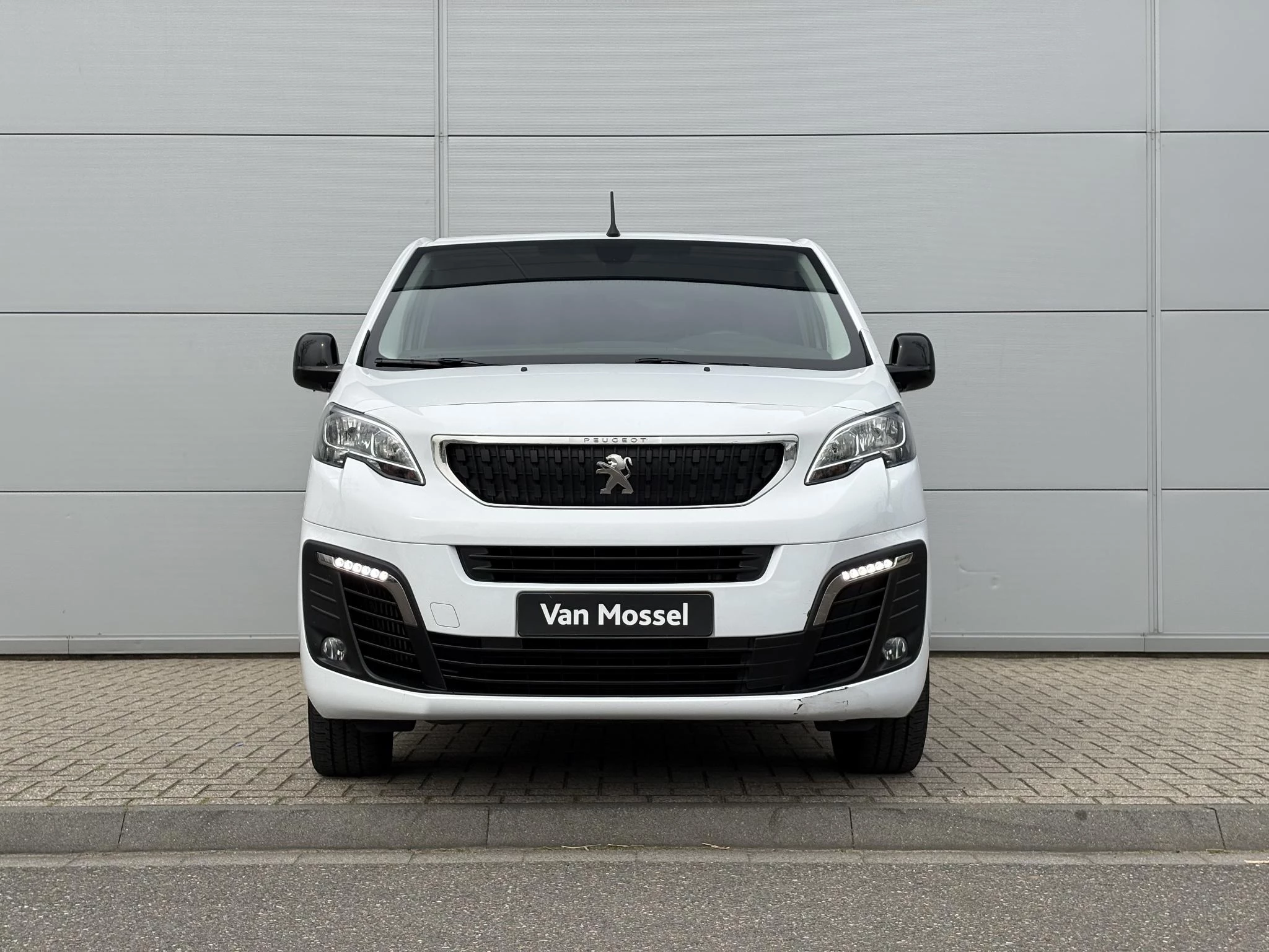 Peugeot-Expert-image-8