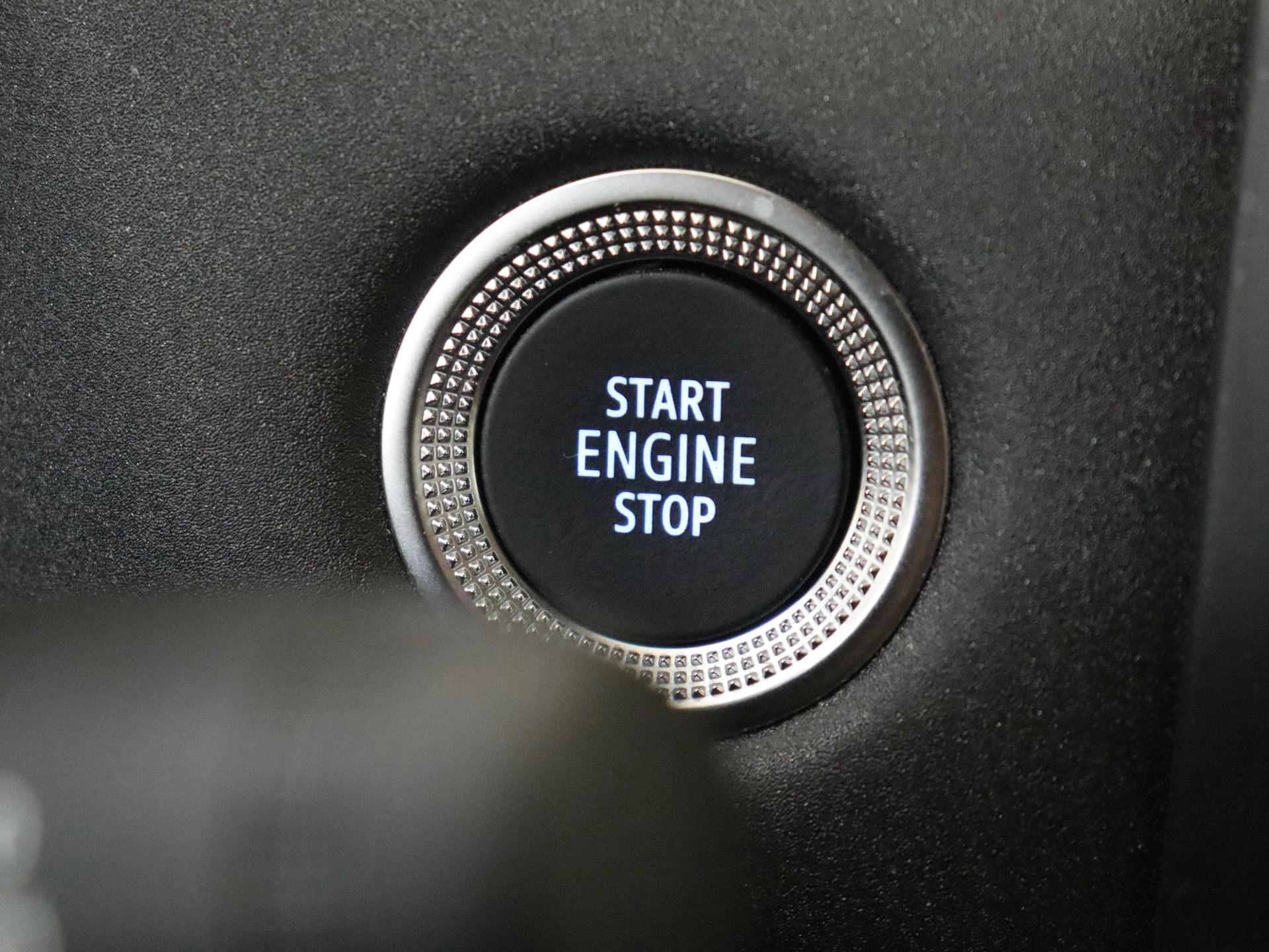 Renault Captur 1.6 E-Tech Hybrid 145 Zen