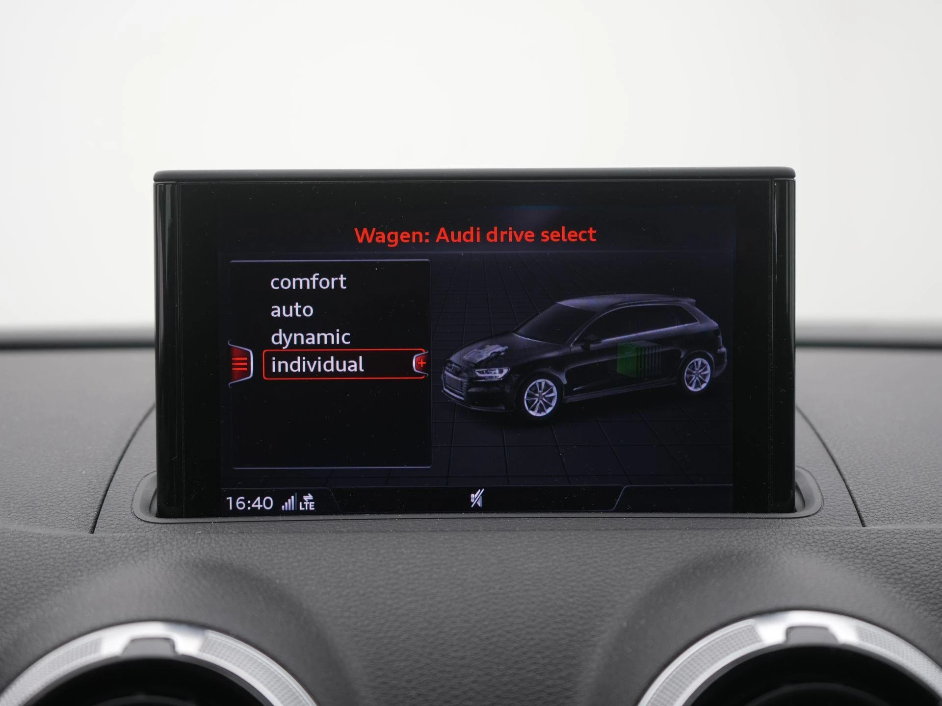 Audi-A3-image-12