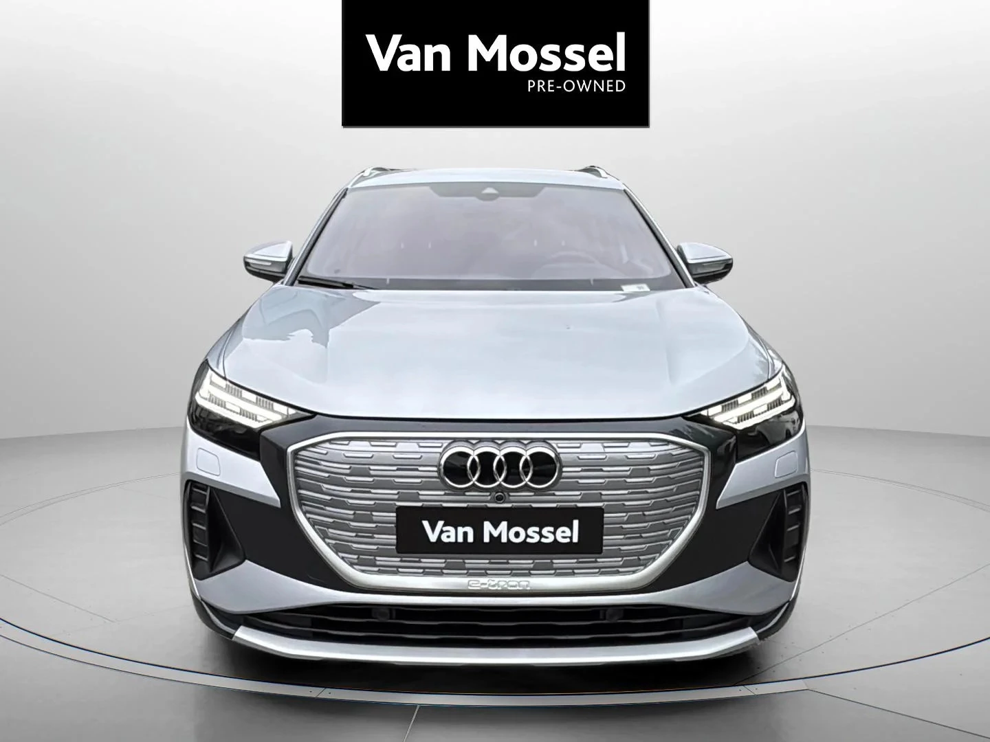 Audi-Q4 e-tron-image-7