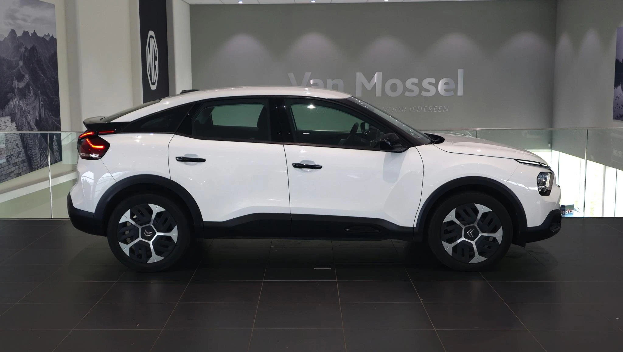 Citroën-C4-image-5