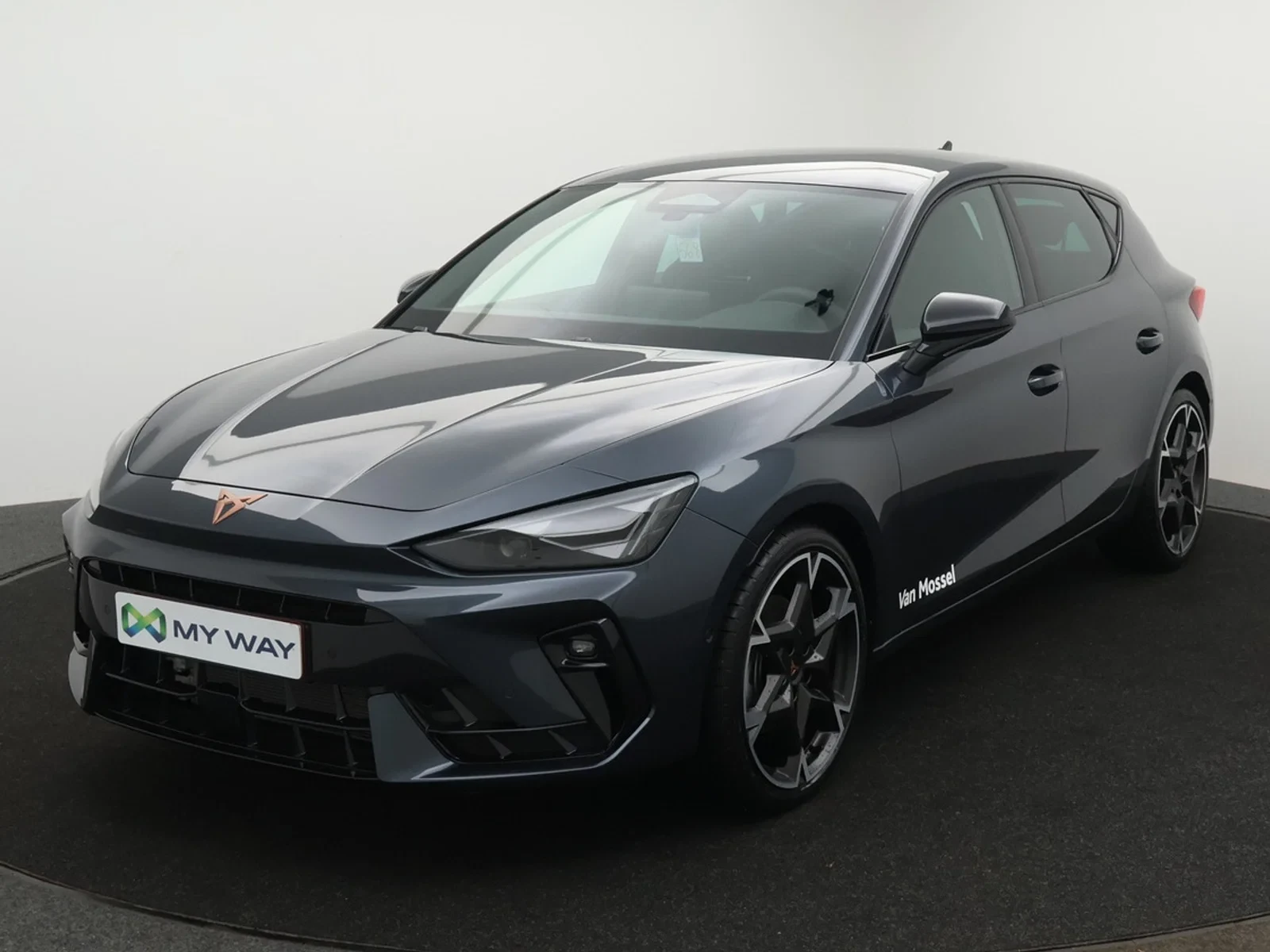CUPRA-Leon-image-0